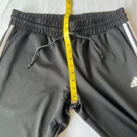 Adidas Aeroready 3-stripes women’s jogger pants - Picture 7 of 10